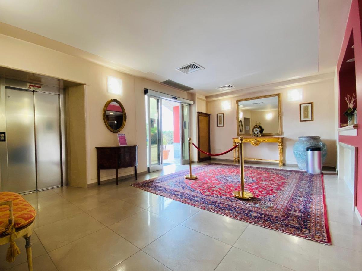 Hotel Daniel Basiano Экстерьер фото